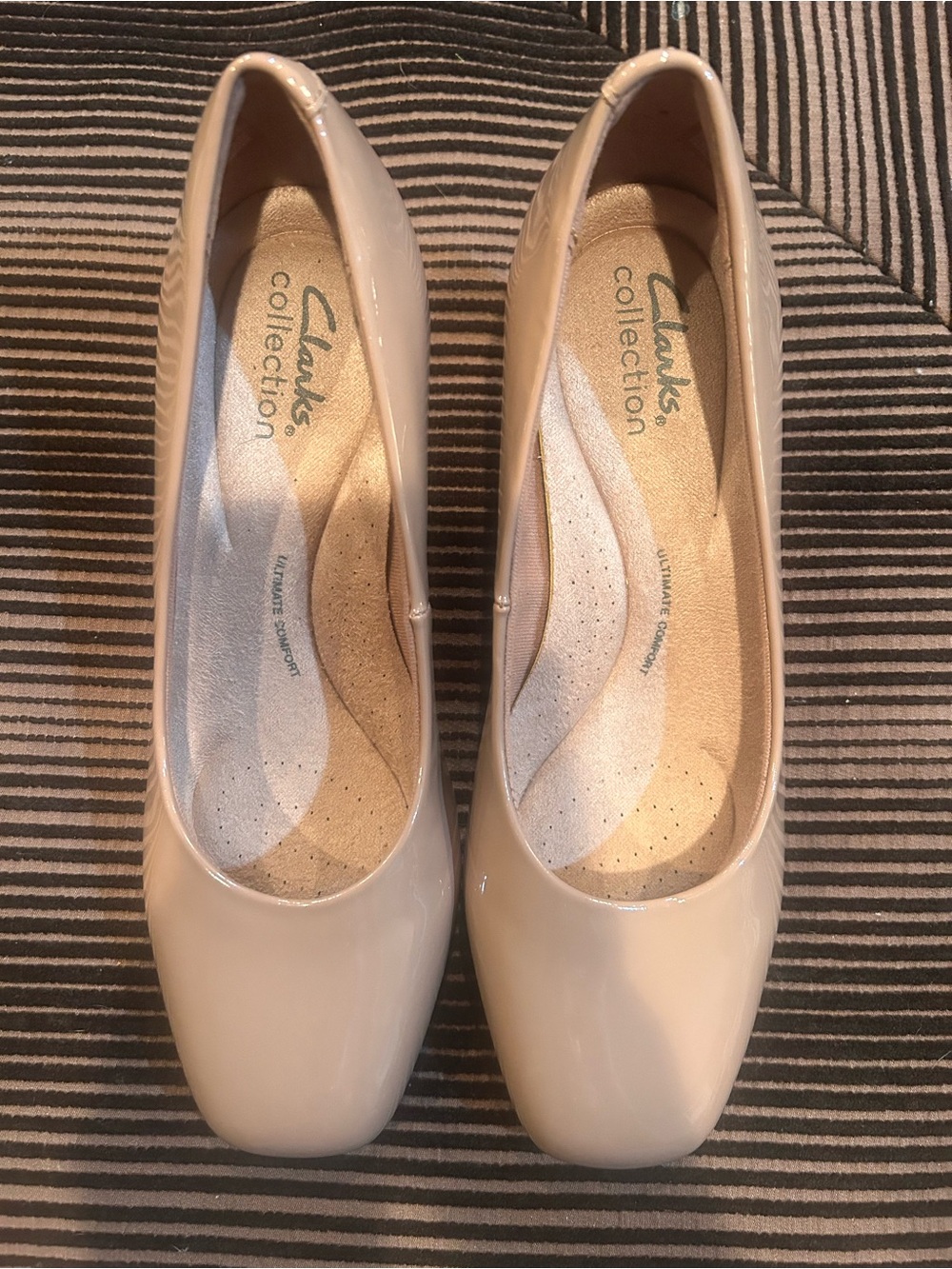 Clarks Collection Women's Nude Patent Ballet Flats